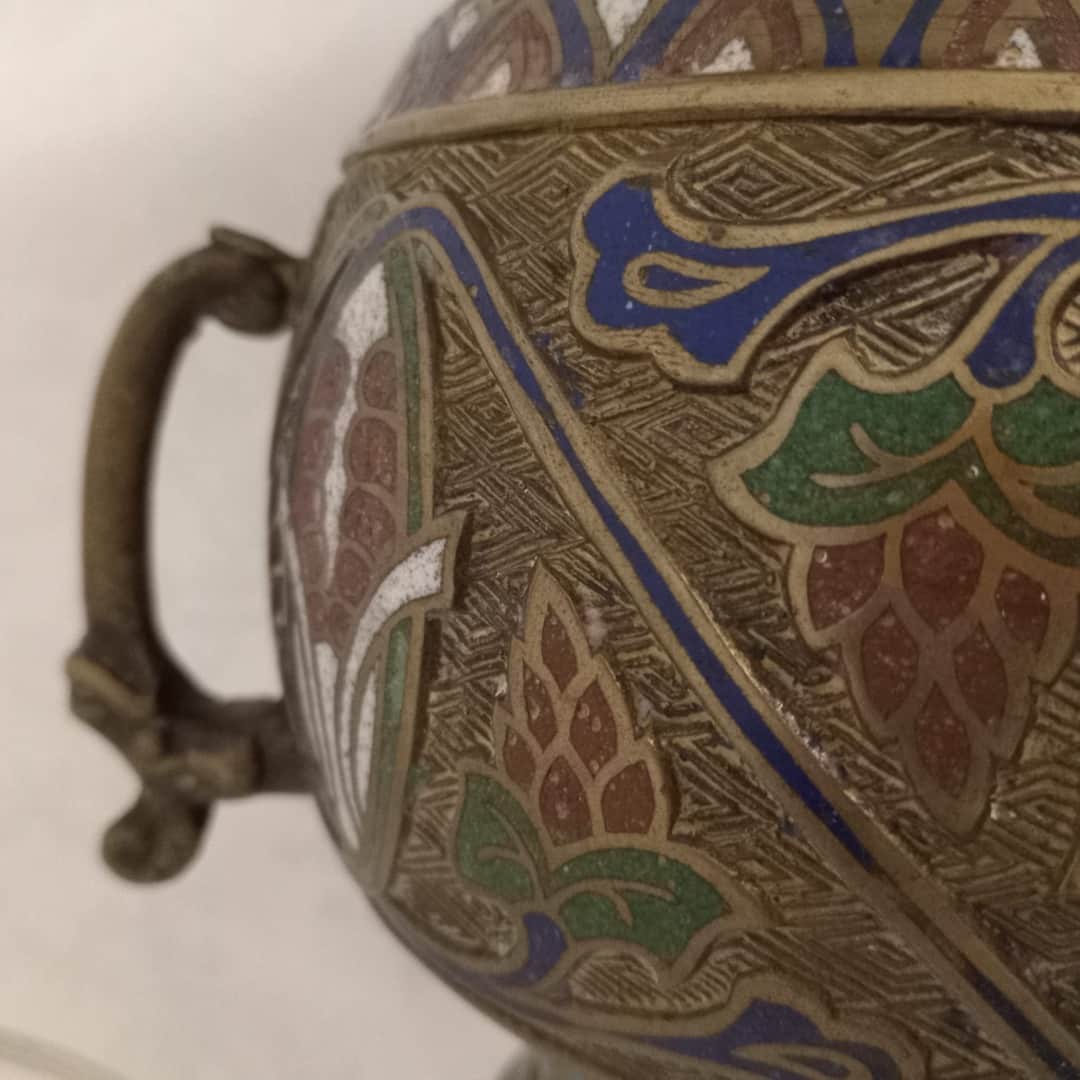 Jarrón oriental cloisoné