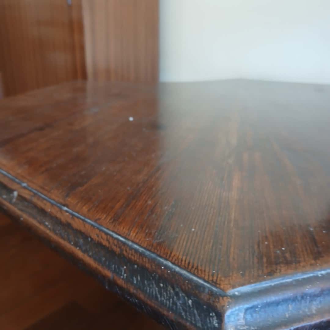 Mesa octogonal