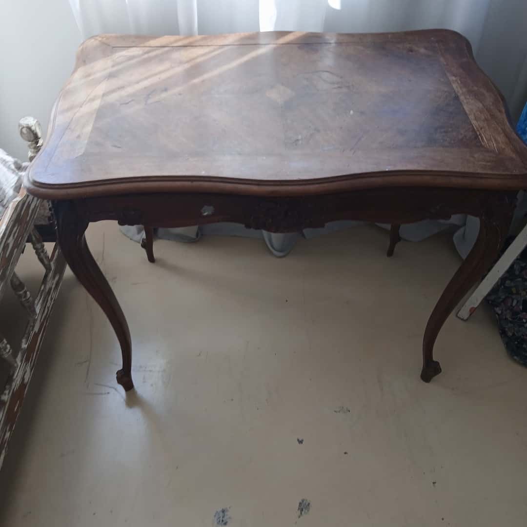 Escritorio estilo provenzal