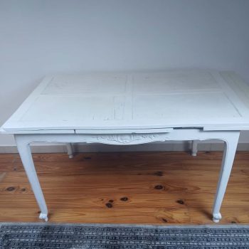 Mesa  estilo provenzal