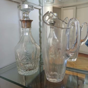Botellón y jarra en cristal