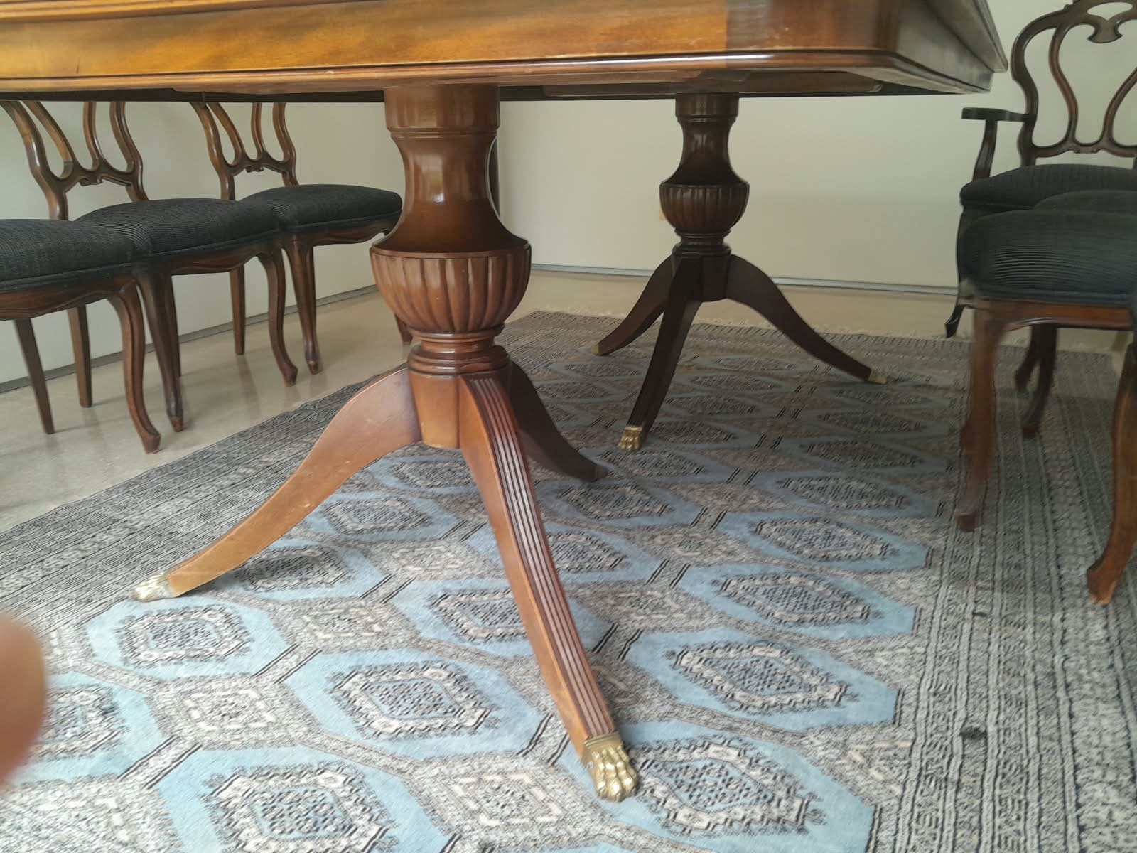 Juego de comedor compuesto