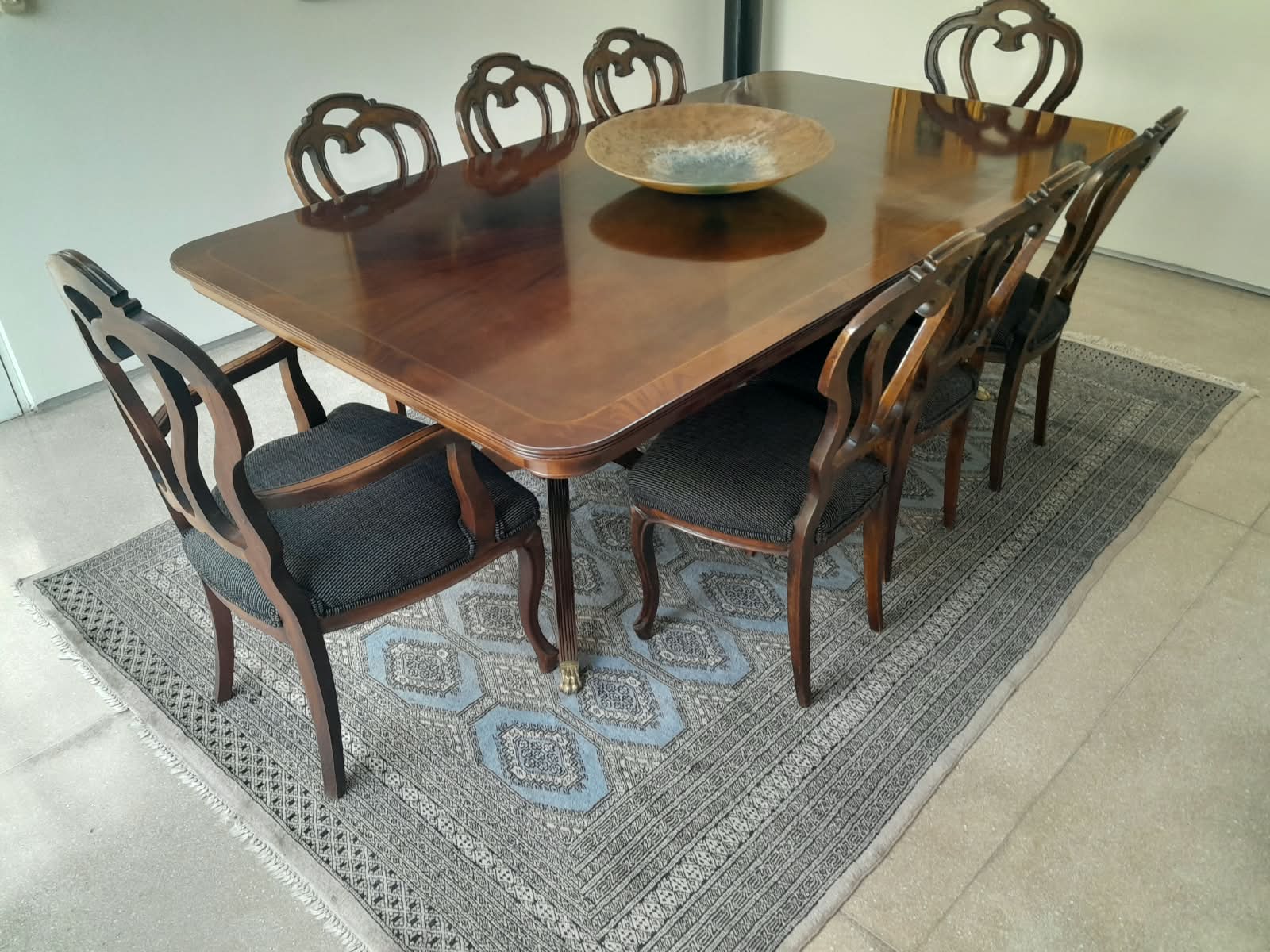 Juego de comedor compuesto