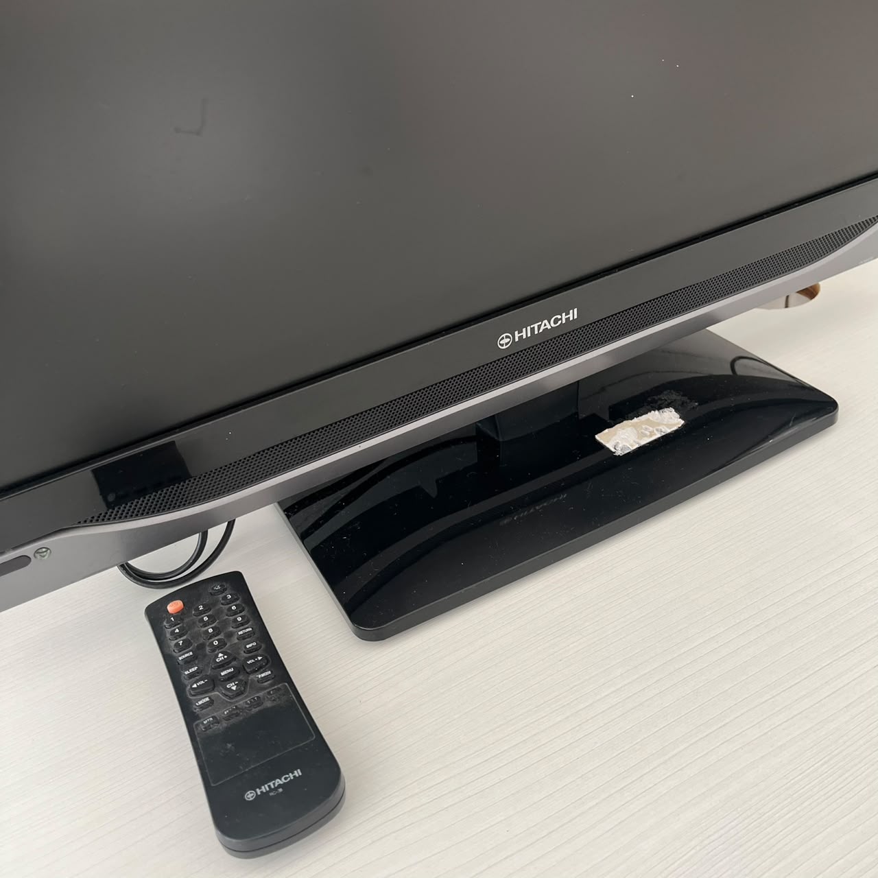 LED TV Hitachi 24”