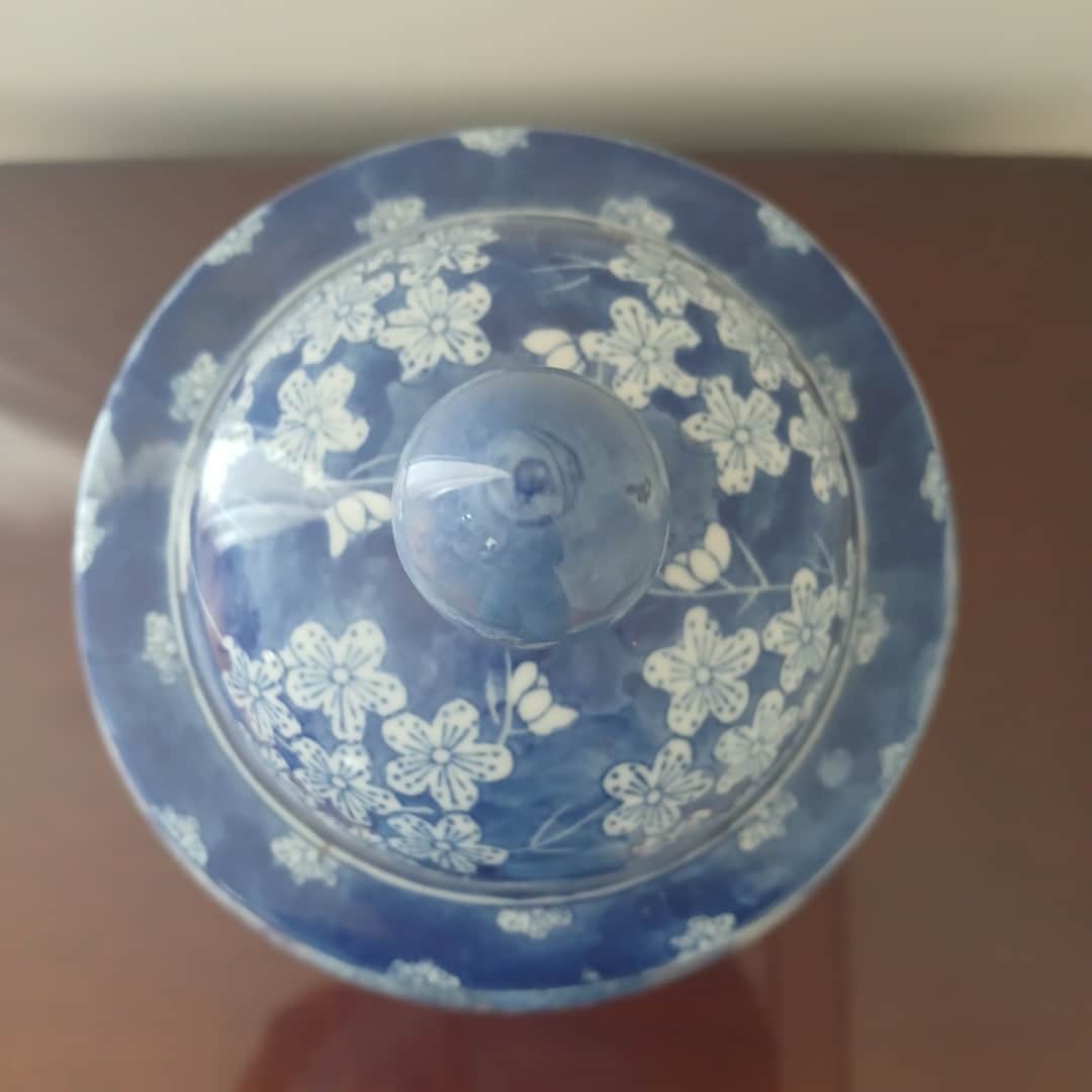 Potiche oriental azul