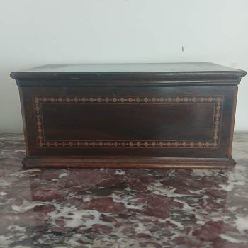 Caja en madera