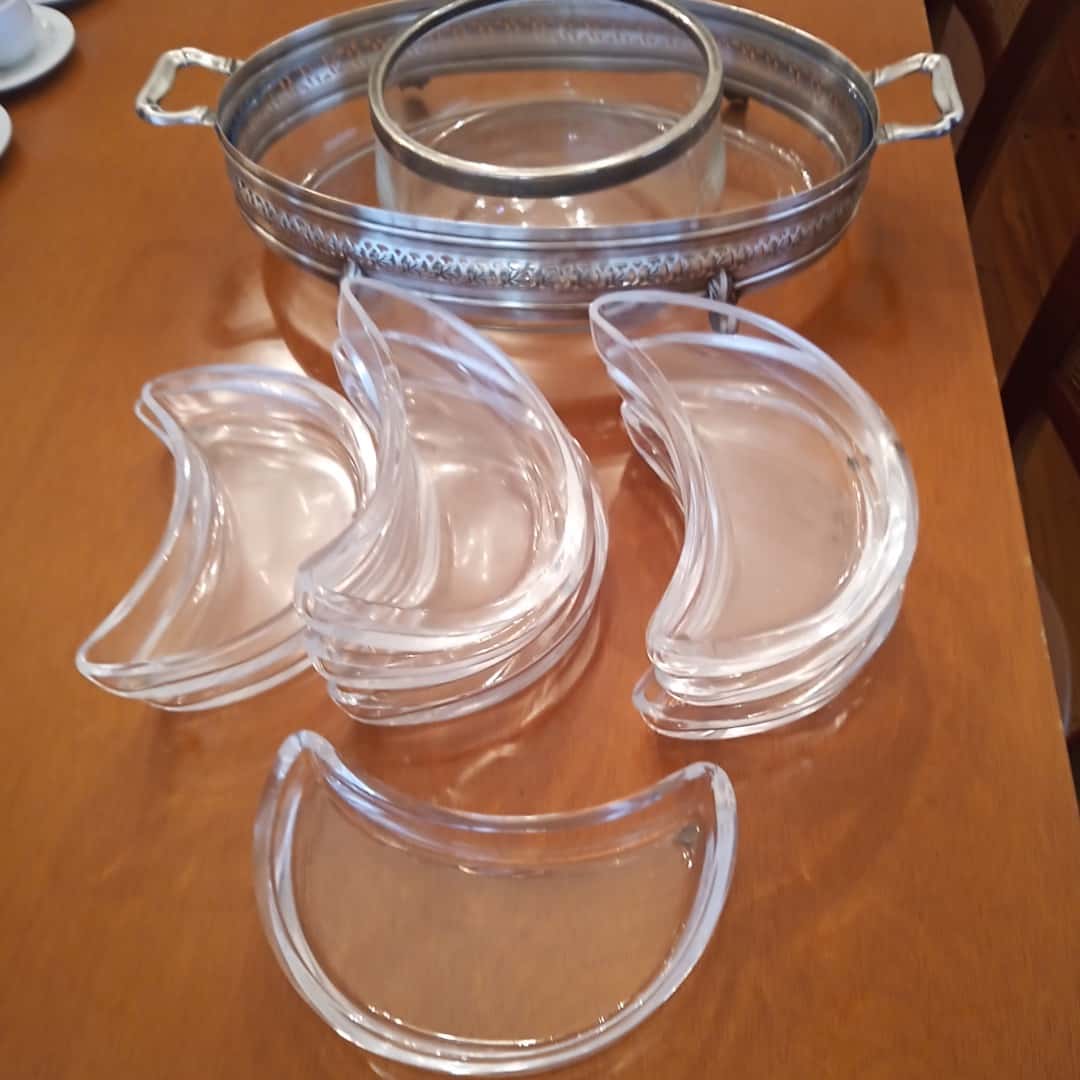 Ensaladeras, individuales y fuentes