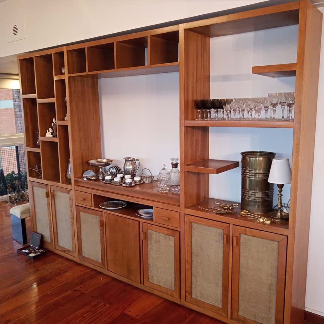 Mueble multifunción de guardado
