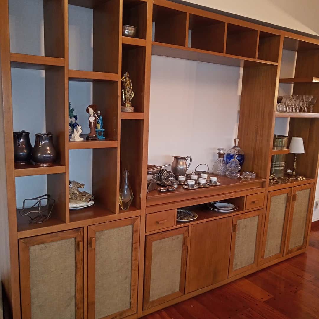 Mueble multifunción de guardado