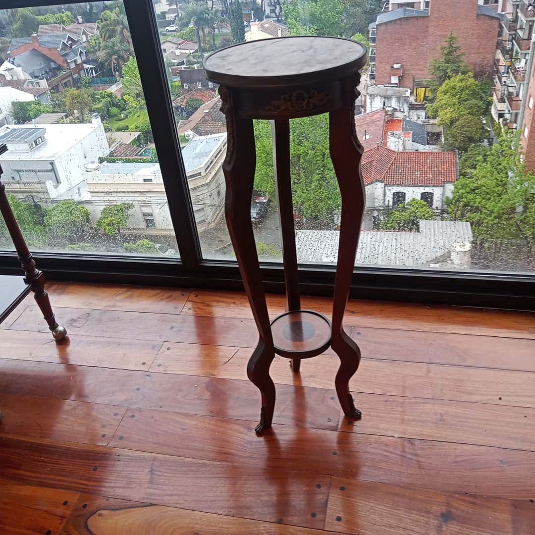 Pedestal