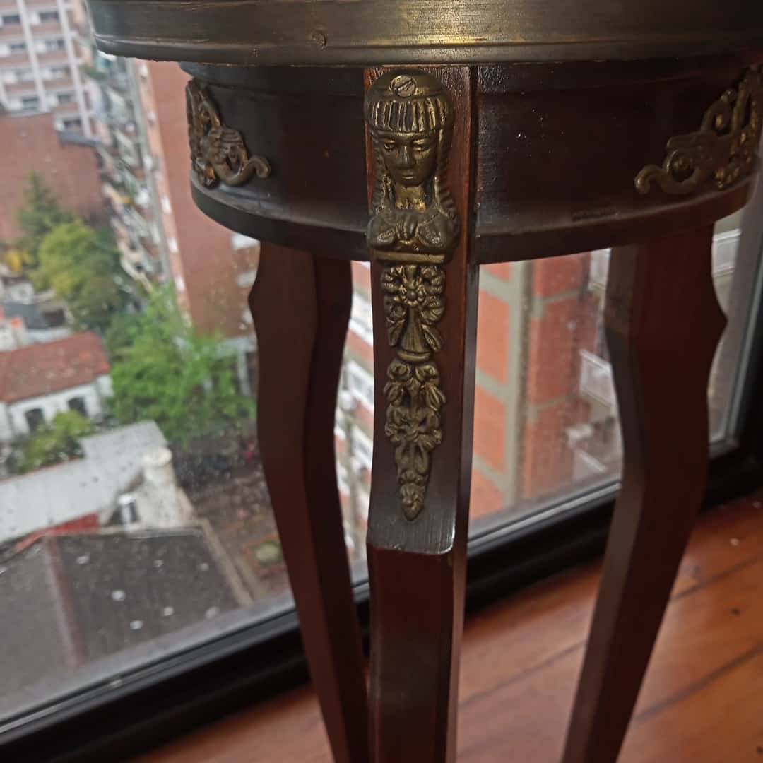 Pedestal