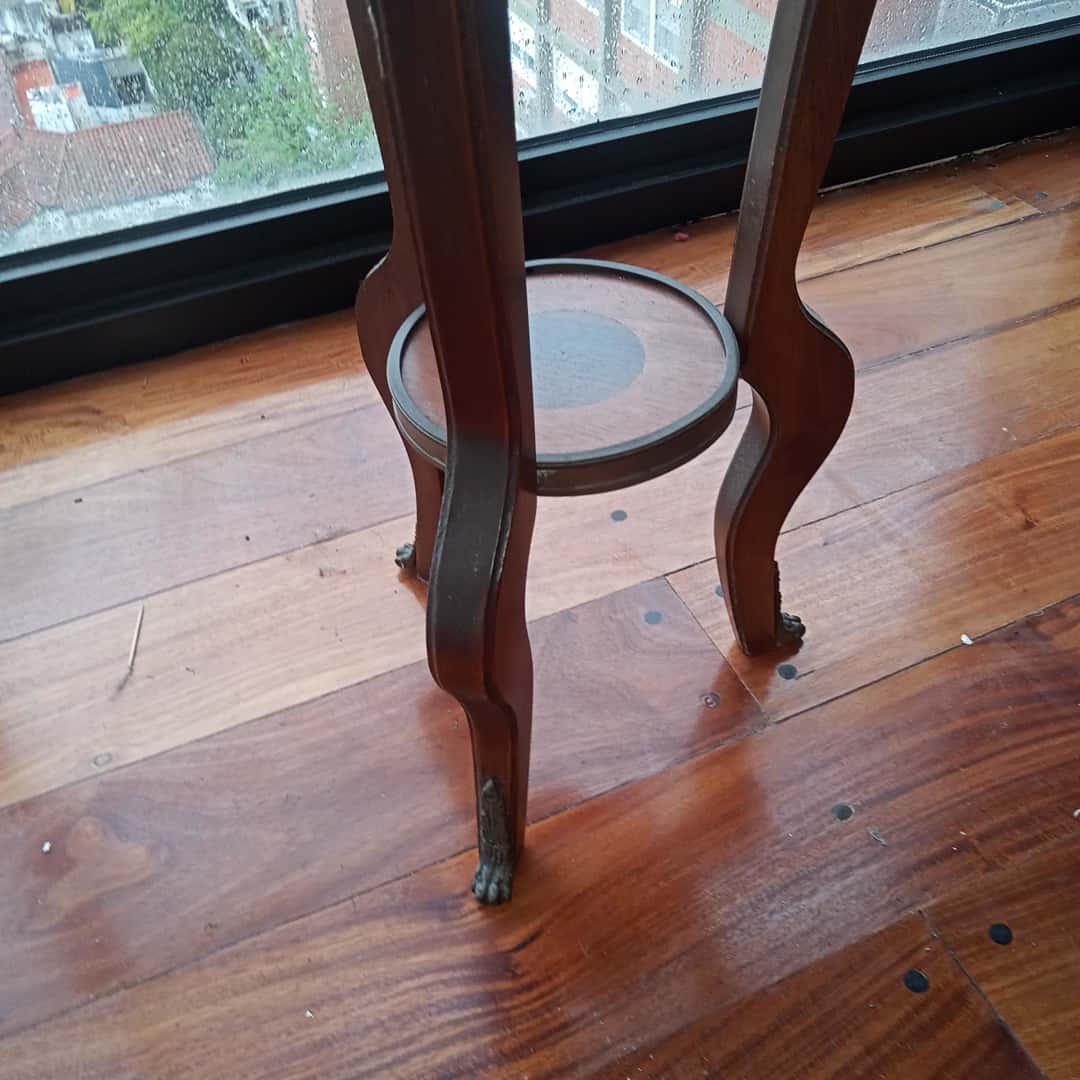 Pedestal