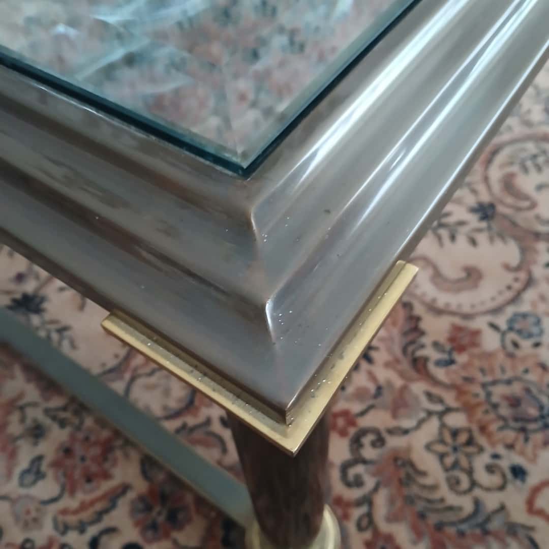 Mesa tapa vítrea