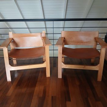 Par de sillones en cuero