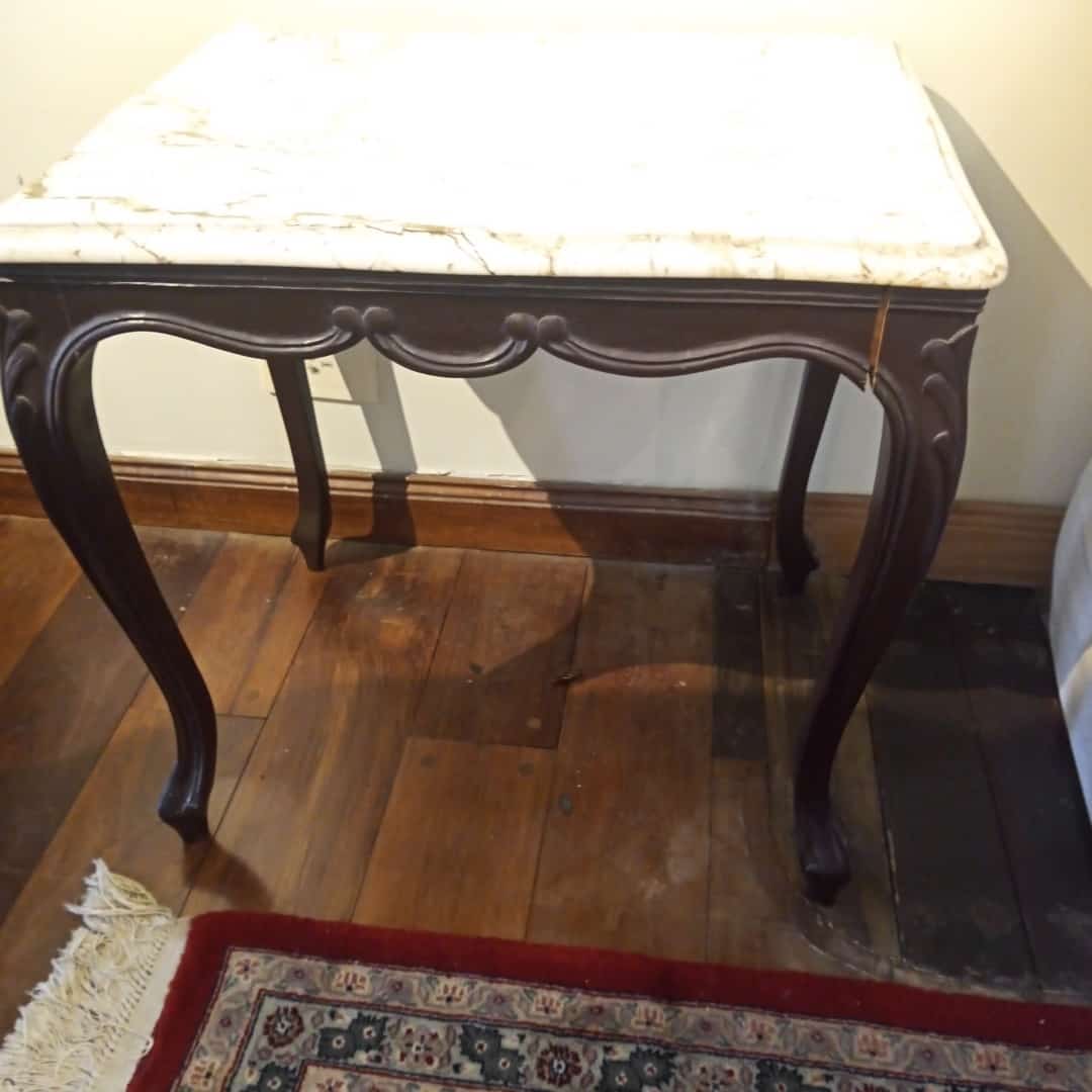 Mesa baja estilo provenzal