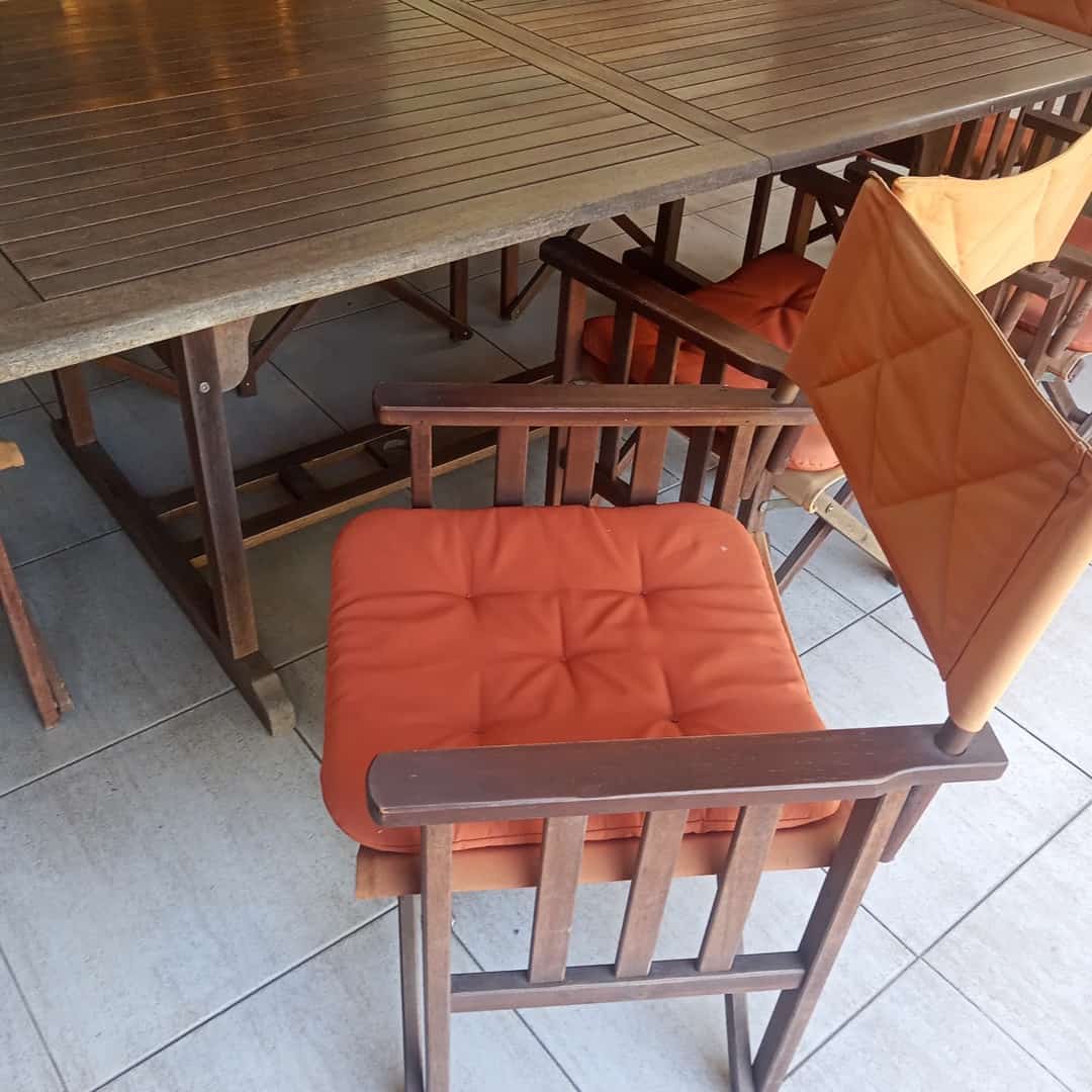 Juego de exterior en teka