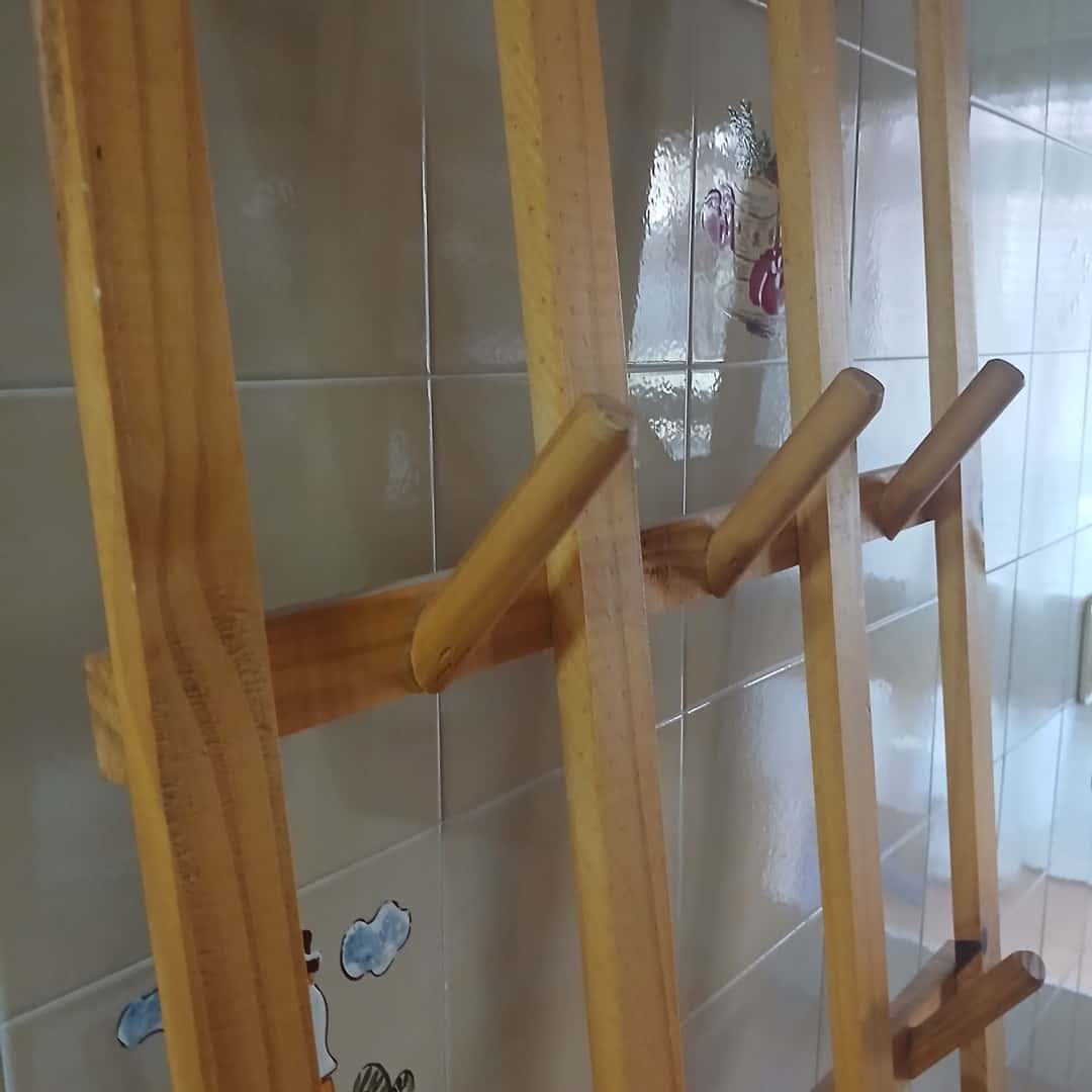 Perchero escandinavo