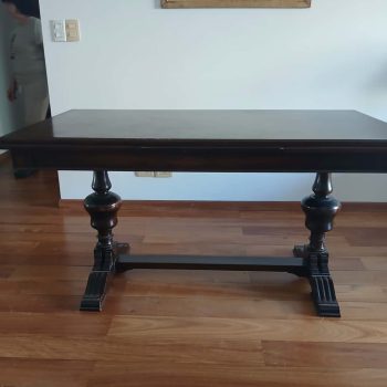 Mesa estilo inglés