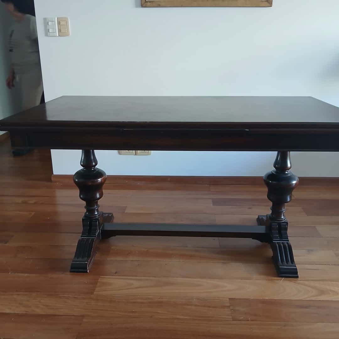 Mesa estilo inglés