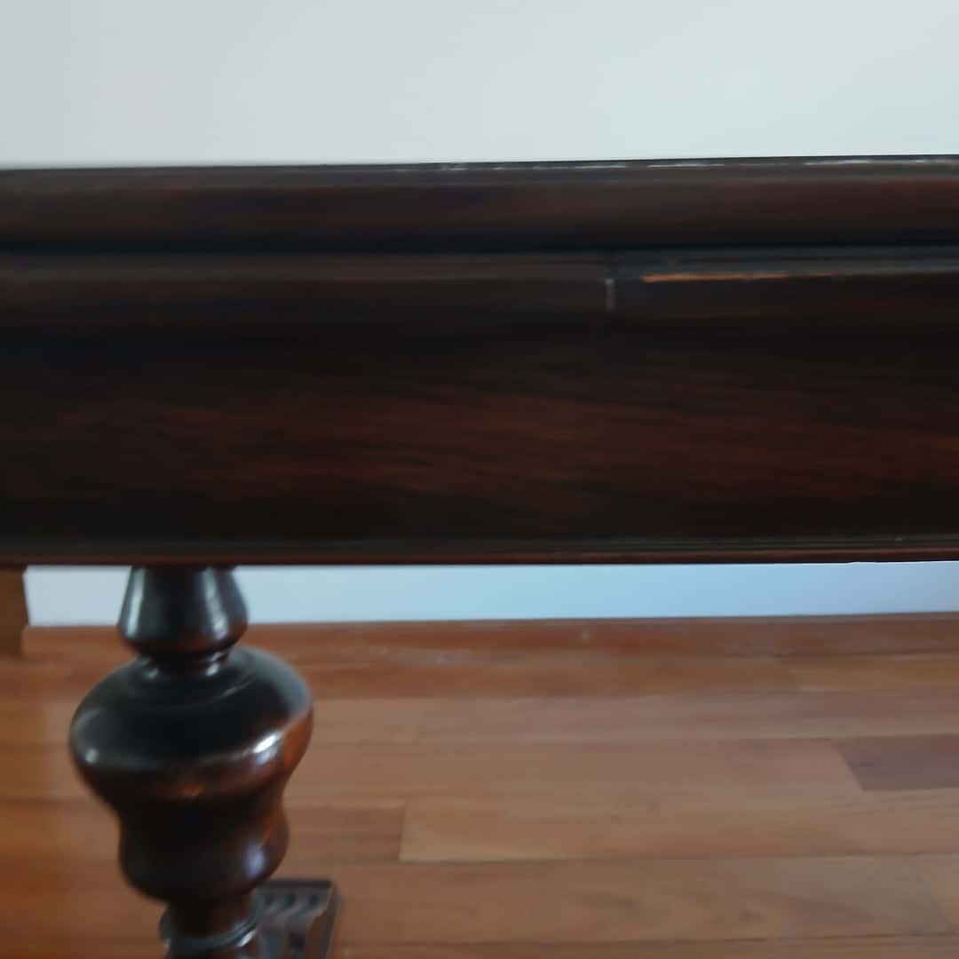 Mesa estilo inglés