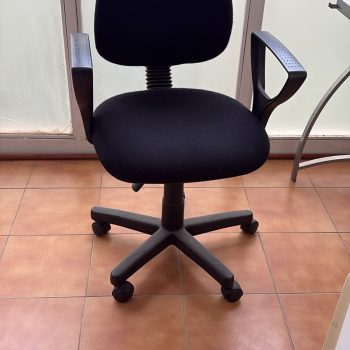 Silla de escritorio color negro